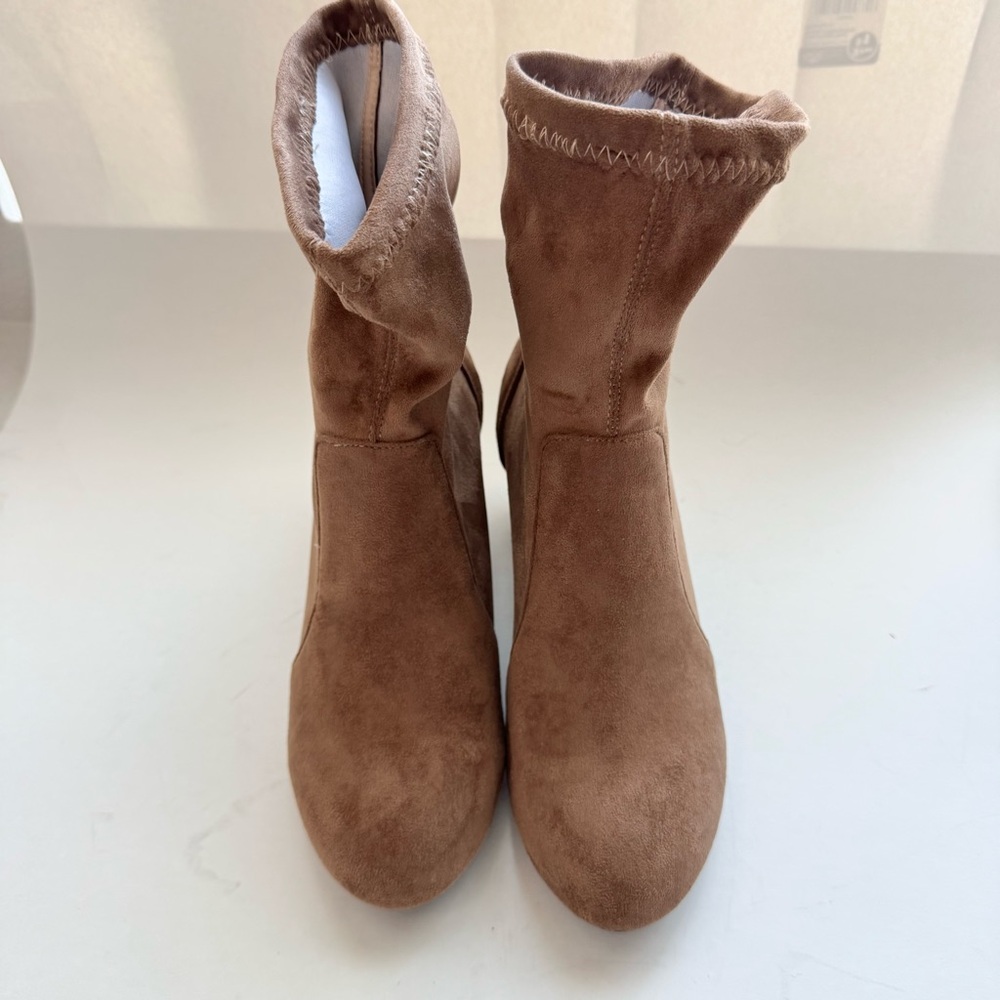 Size 8 Boots FOWT Women Suede Khaki